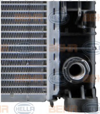 радиатор, охлаждане на двигателя 8MK 376 718-021